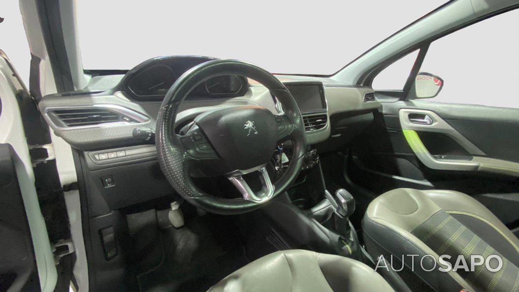 Peugeot 208 1.2 PureTech Allure de 2016