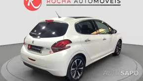 Peugeot 208 1.2 PureTech Allure de 2016