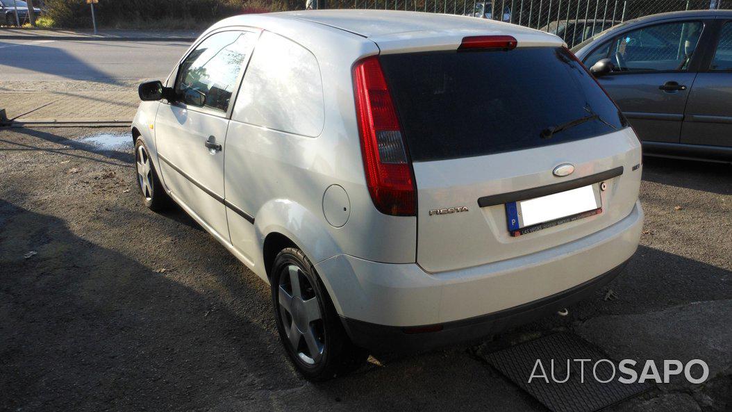 Ford Fiesta de 2004