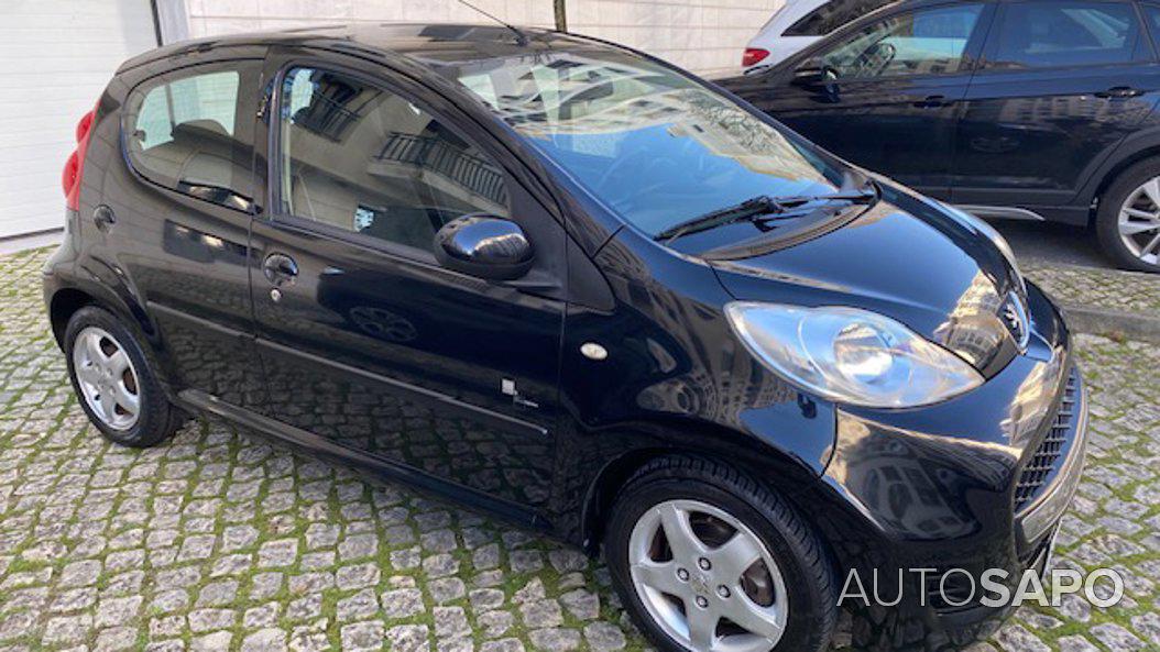 Peugeot 107 1.0 Black&Silver de 2011