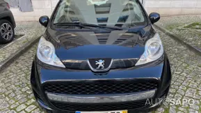 Peugeot 107 1.0 Black&Silver de 2011