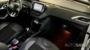 Peugeot 2008 1.2 PureTech Allure de 2018