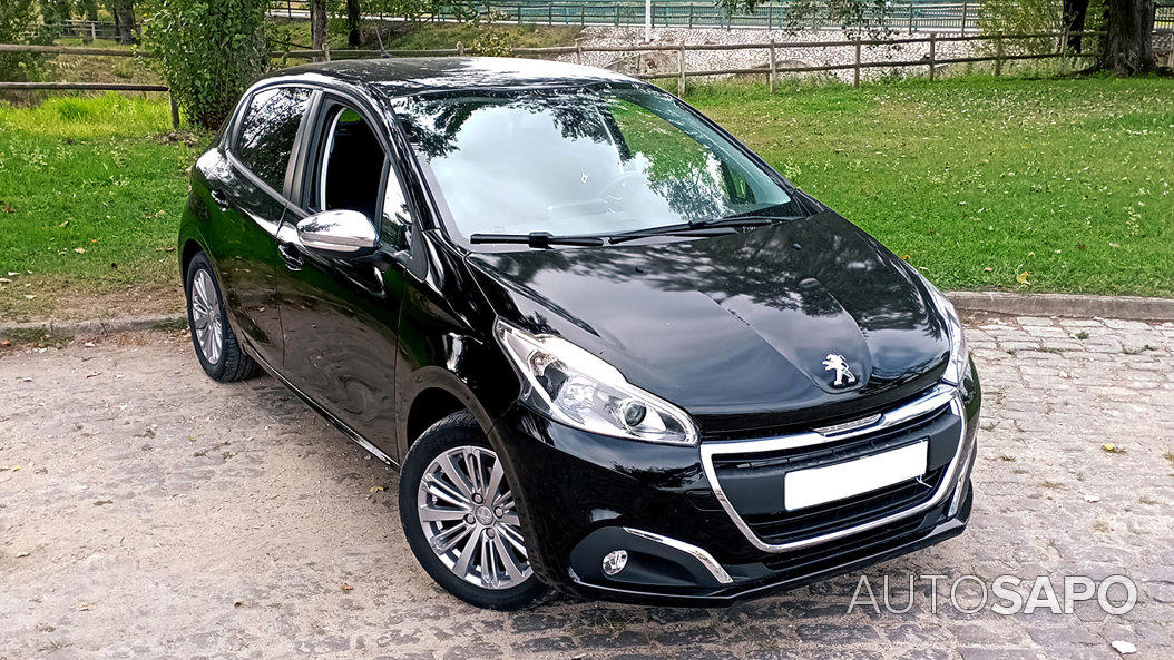 Peugeot 208 1.2 PureTech Allure de 2018