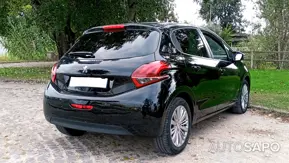 Peugeot 208 1.2 PureTech Allure de 2018