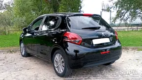 Peugeot 208 1.2 PureTech Allure de 2018