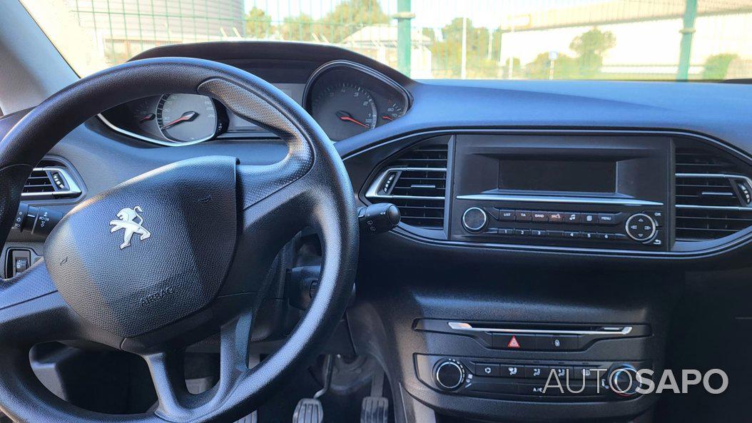 Peugeot 308 1.2 PureTech Access de 2014