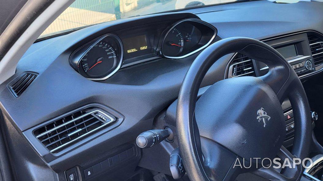 Peugeot 308 1.2 PureTech Access de 2014