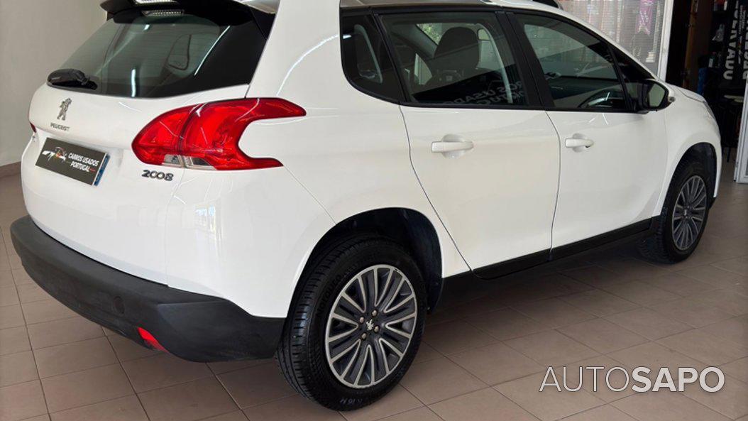 Peugeot 2008 1.2 PureTech Active de 2016