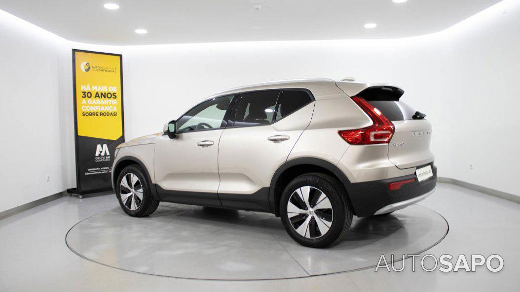 Volvo XC40 1.5 T2 Momentum Core de 2023