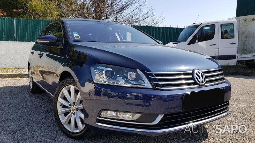 Volkswagen Passat 1.6 TDi Confortline de 2011