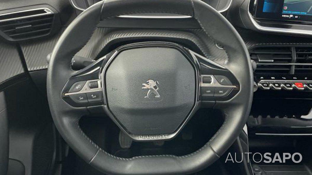 Peugeot 2008 1.2 PureTech Allure de 2021