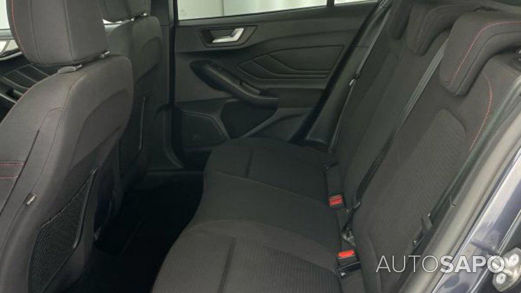 Ford Focus 1.0 EcoBoost MHEV ST-Line X de 2021