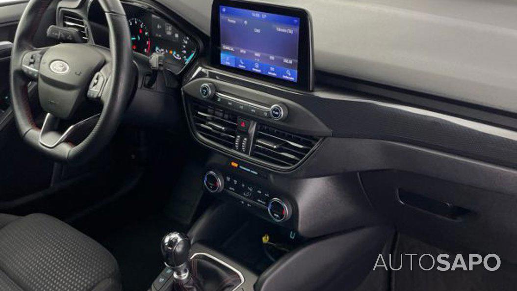 Ford Focus 1.0 EcoBoost MHEV ST-Line X de 2021