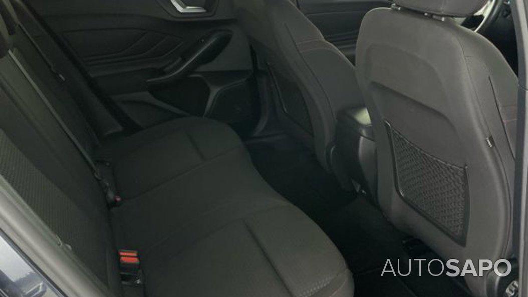 Ford Focus 1.0 EcoBoost MHEV ST-Line X de 2021