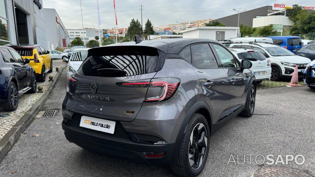 Renault Captur 1.6 E-Tech Plug-In Intens de 2024