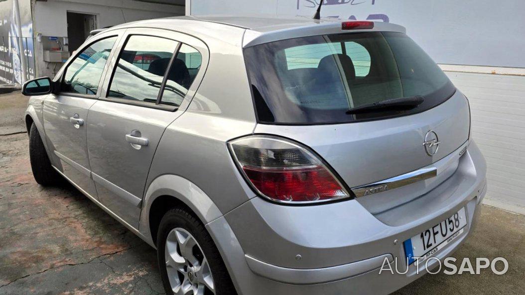 Opel Astra 1.3 CDTi de 2008