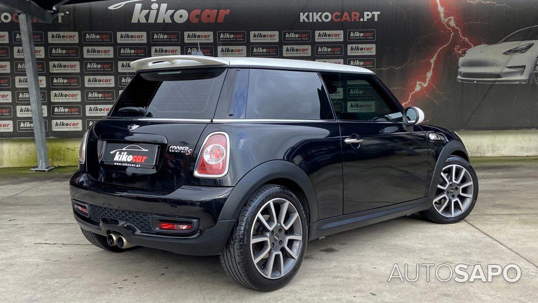 MINI Cooper de 2011