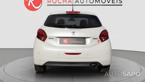 Peugeot 208 de 2016