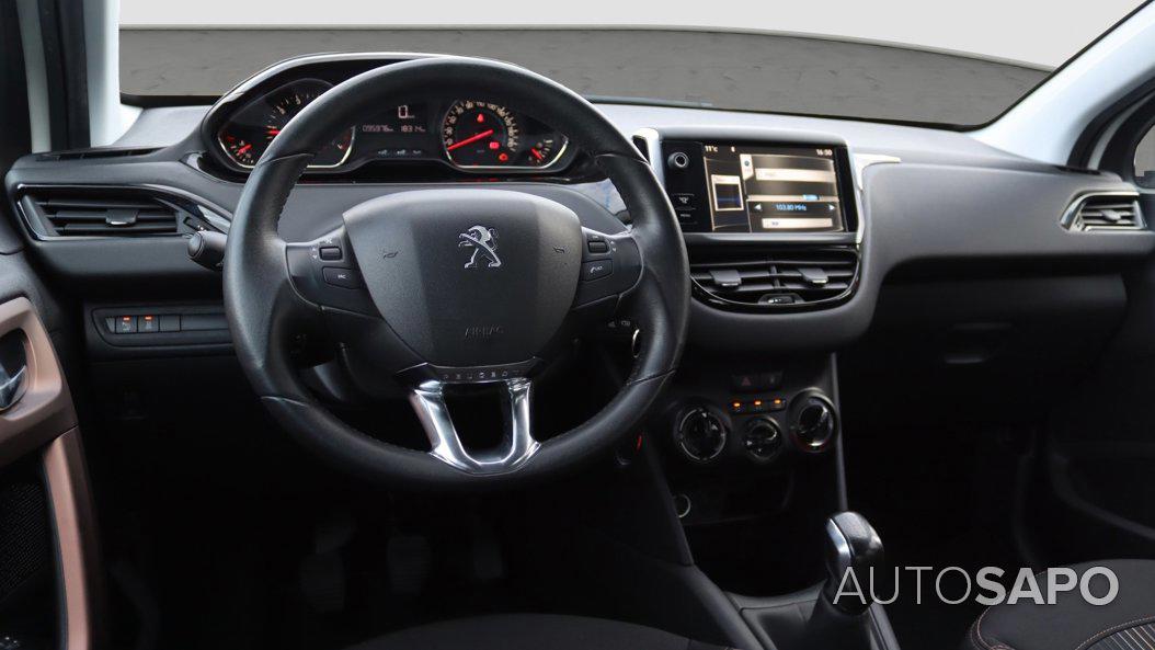 Peugeot 208 de 2013