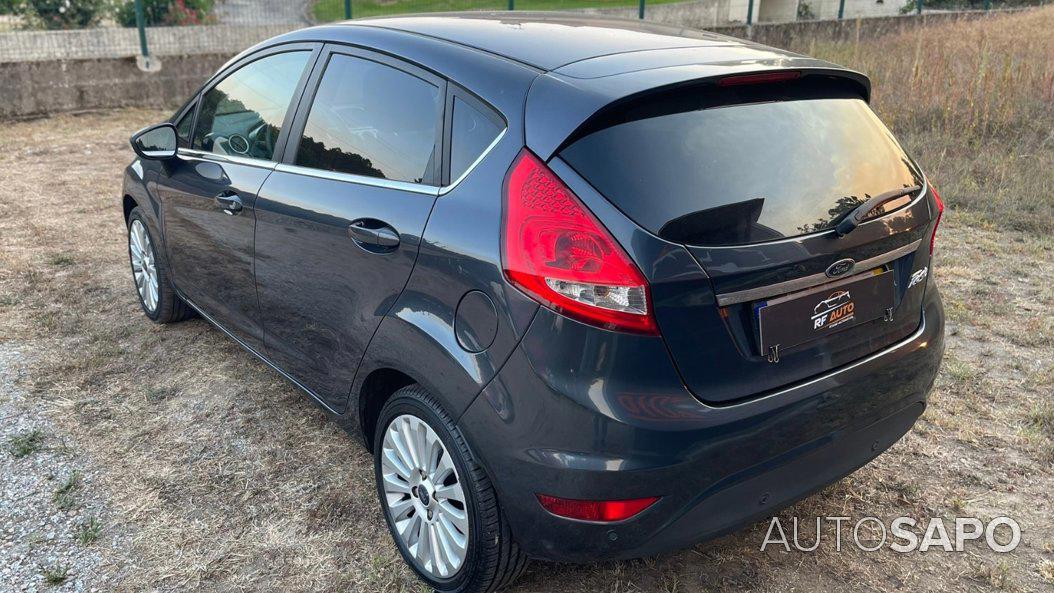 Ford Fiesta 1.25 Titanium de 2010