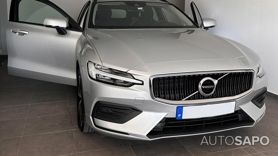 Volvo V60 2.0 D3 Momentum Core de 2020