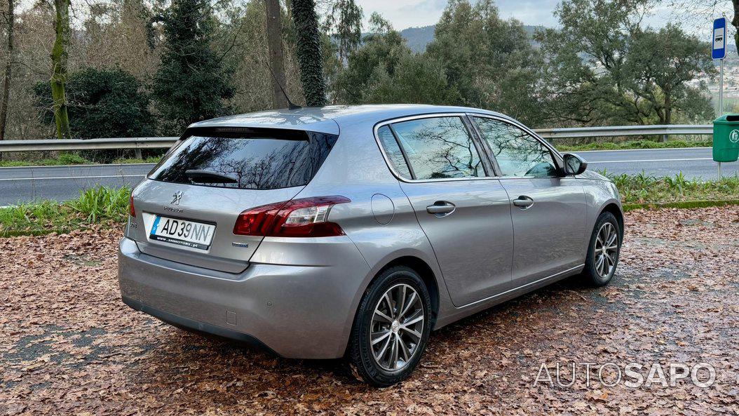 Peugeot 308 de 2014