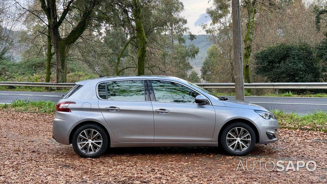 Peugeot 308 de 2014