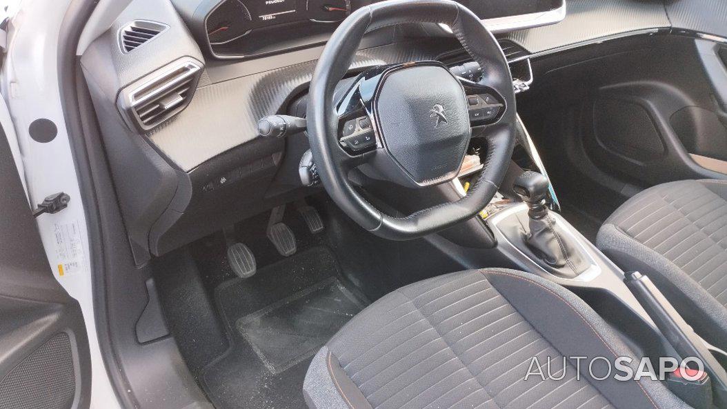 Peugeot 2008 1.5 BlueHDi Active de 2020