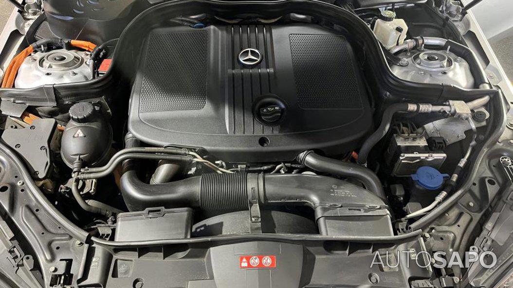 Mercedes-Benz Classe E 300 BlueTEC Hybrid Avantgarde de 2013