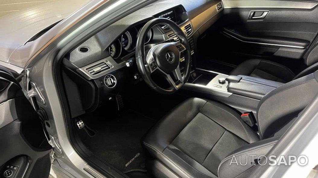 Mercedes-Benz Classe E 300 BlueTEC Hybrid Avantgarde de 2013