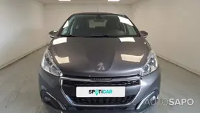 Peugeot 208 1.2 PureTech Life Signature de 2019