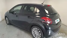 Peugeot 208 1.2 PureTech Style de 2017