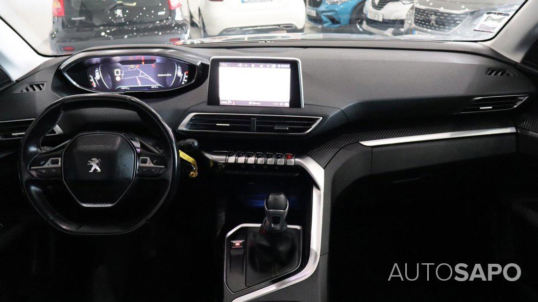 Peugeot 3008 1.5 BlueHDi Active de 2018