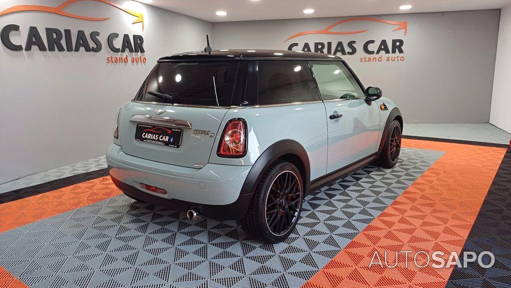 MINI One de 2011