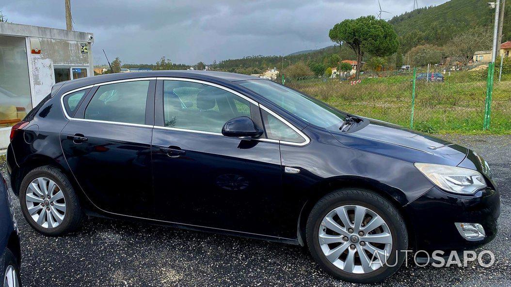 Opel Astra de 2011