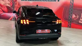 Ford Mustang Mach-E de 2021