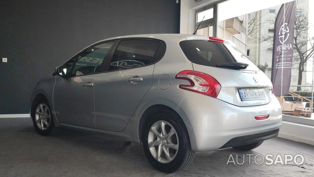 Peugeot 208 1.4 e-HDi de 2014