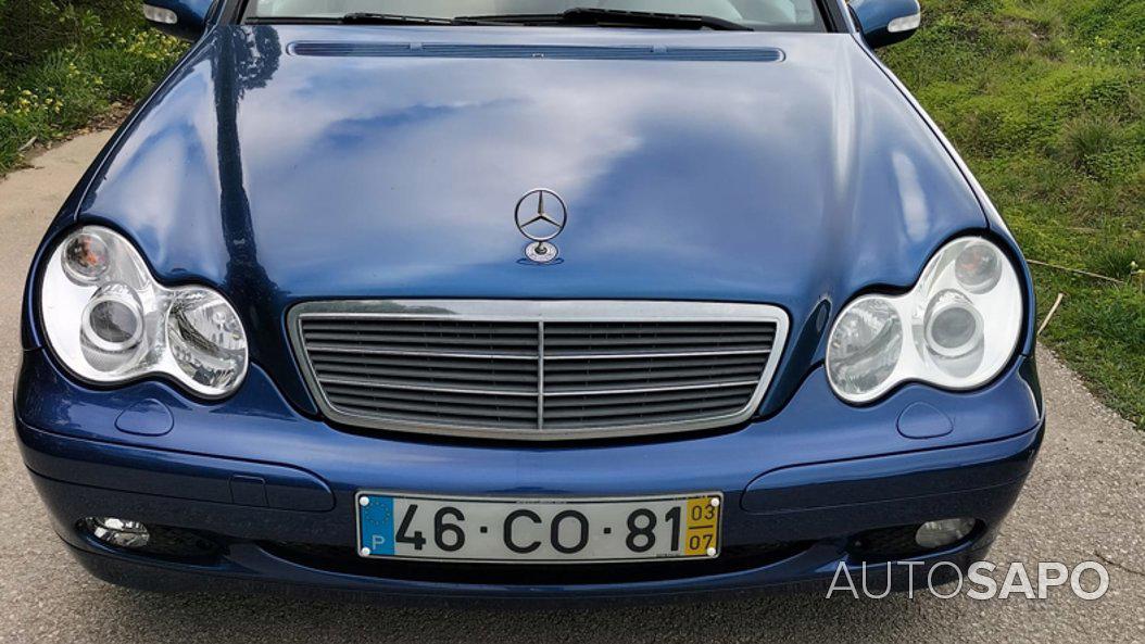 Mercedes-Benz Classe C 220 CDi Classic Aut. de 2003