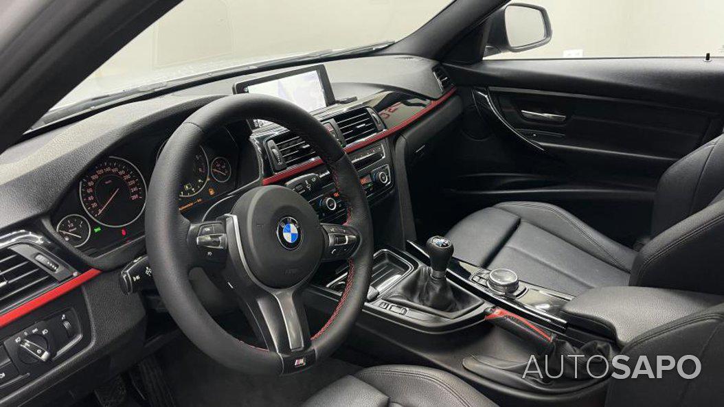 BMW Série 3 320 d Touring Line Sport de 2014