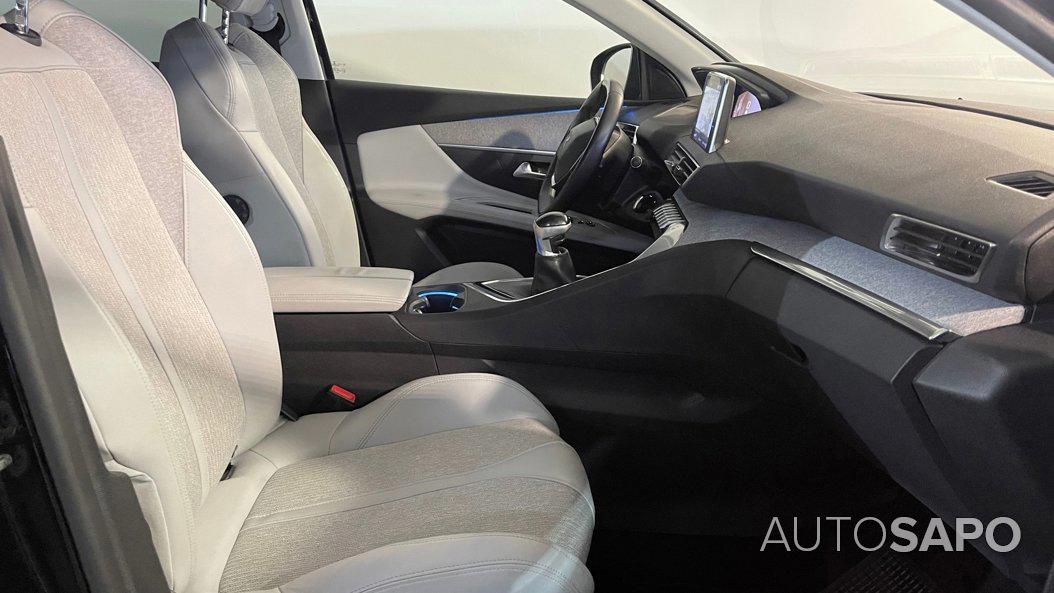 Peugeot 3008 1.5 BlueHDi Allure de 2019