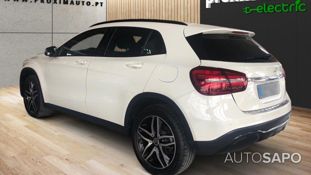 Mercedes-Benz Classe GLA 180 d Style Aut. de 2017