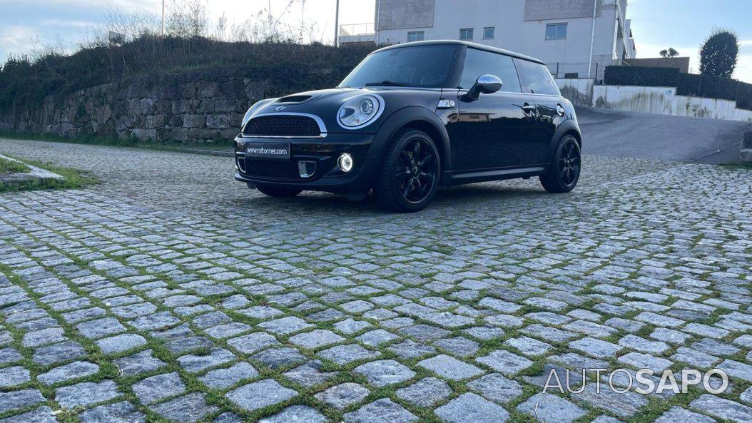 MINI Cooper de 2010