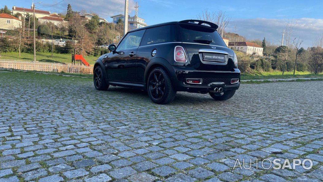 MINI Cooper de 2010