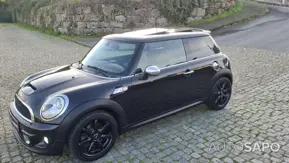 MINI Cooper de 2010