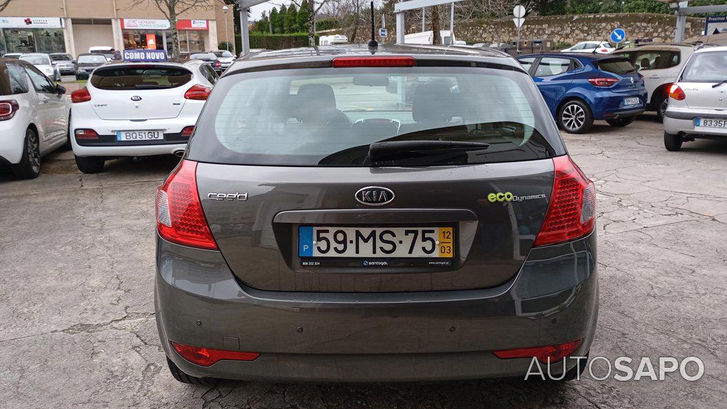 Kia Ceed 1.6 CRDi EX Eco de 2012