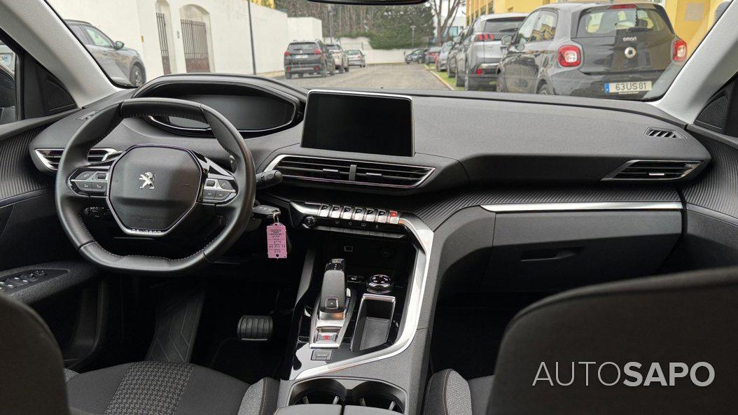 Peugeot 5008 1.2 PureTech Allure EAT8 de 2020