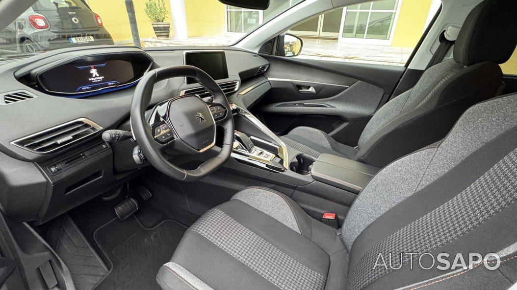 Peugeot 5008 1.2 PureTech Allure EAT8 de 2020