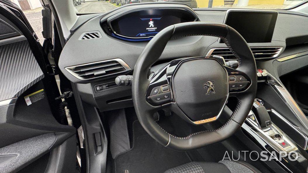 Peugeot 5008 1.2 PureTech Allure EAT8 de 2020