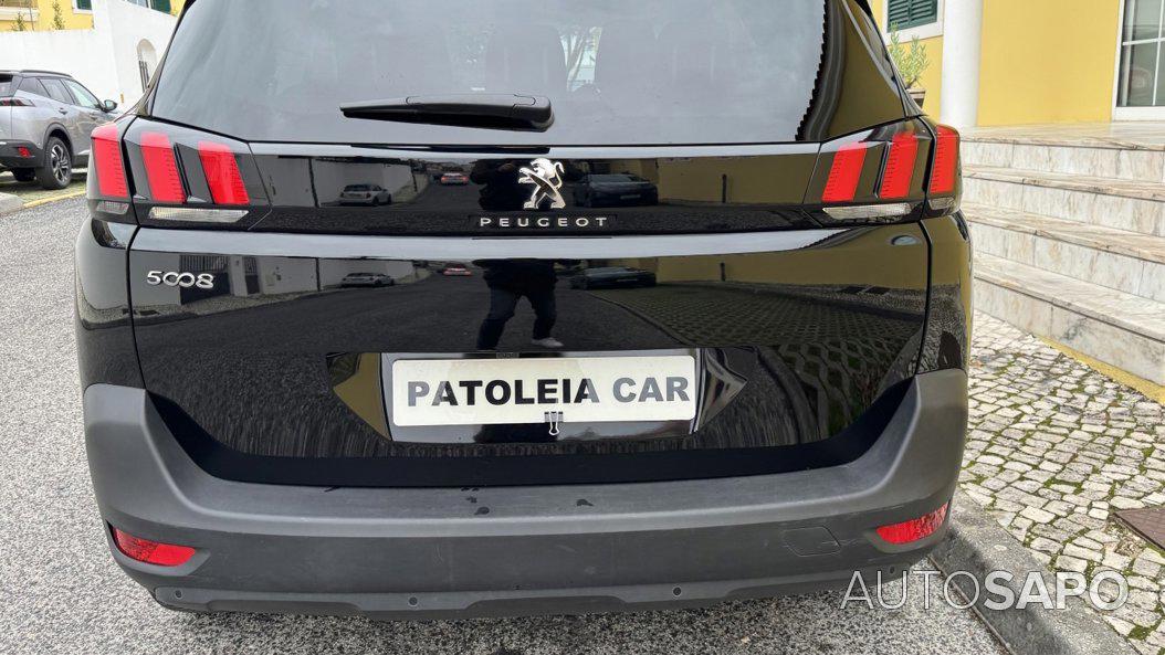 Peugeot 5008 1.2 PureTech Allure EAT8 de 2020