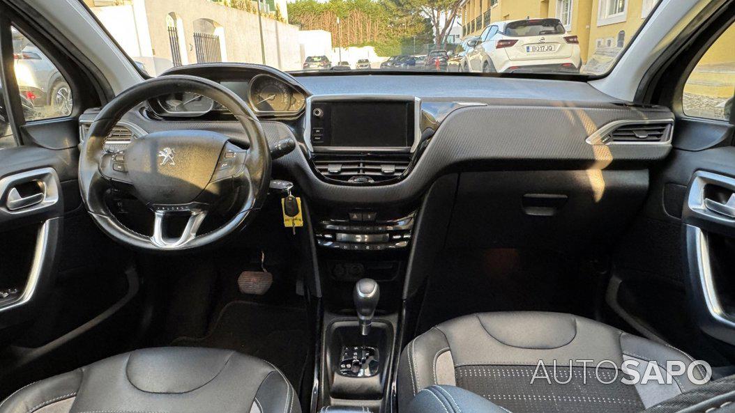 Peugeot 2008 1.2 PureTech Allure EAT6 de 2018